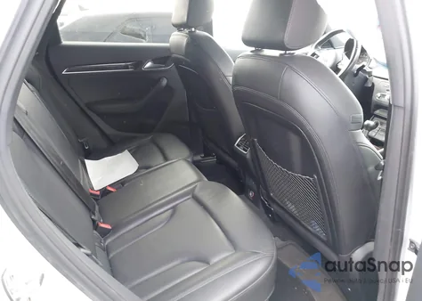 2018 Audi Q3 2.0T Premium/2.0T Sport Premium z USA, uszkodzony, nr VIN WA1JCCFS2JR014625